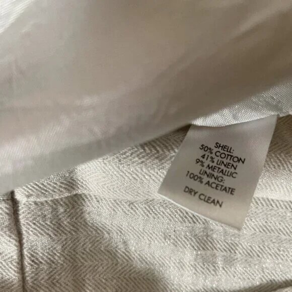 LOFT Women's Cream Shorts - Picture 4 of 6